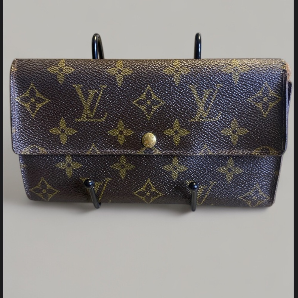 Louis Vuitton monogram Wallet